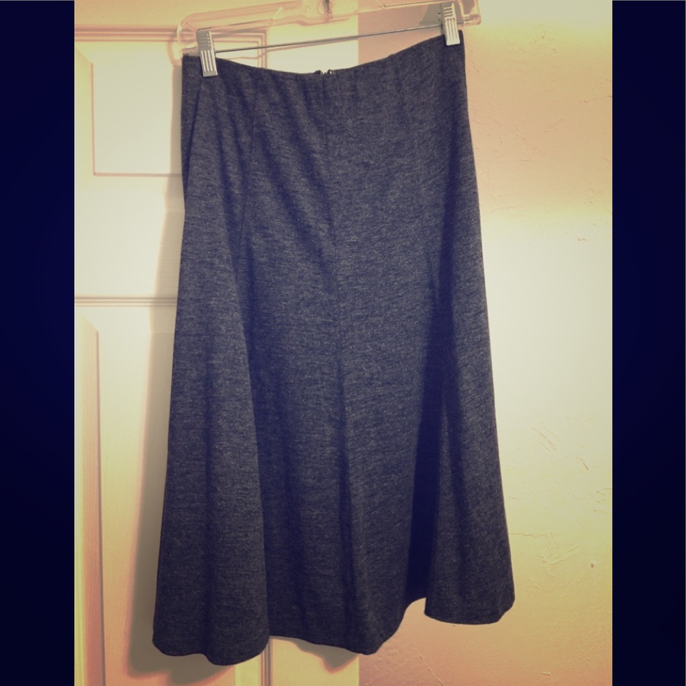 Ann Taylor grey skirt